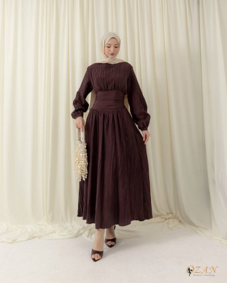 فستان بقصّة كورسيه