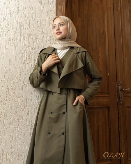 زيتي غامق