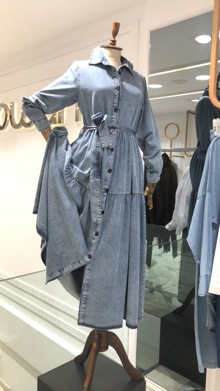 فستان جينز  <br> <span class='text-color-warm'>نفذت الكمية ( Sold Out )</span>