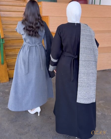 فستان جوخ مع شال ردّة